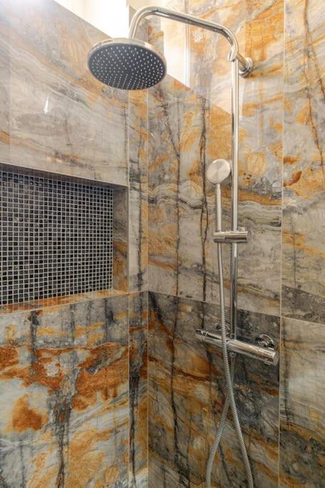 Apartament Rozeta Centrum 6Os Legnica Luaran gambar